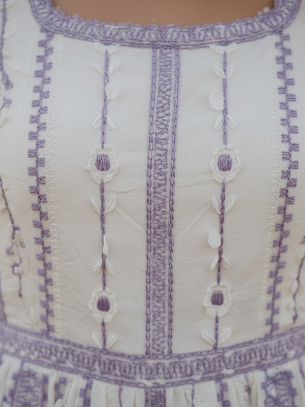 Square-Neck Lavender Stripe Mini Dress with Puff Sleeves - Picture 2 of 3